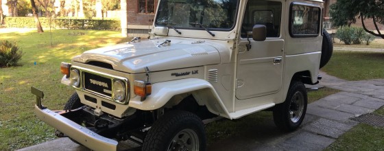 Toyota Land Cruiser BJ42 LX (1983)